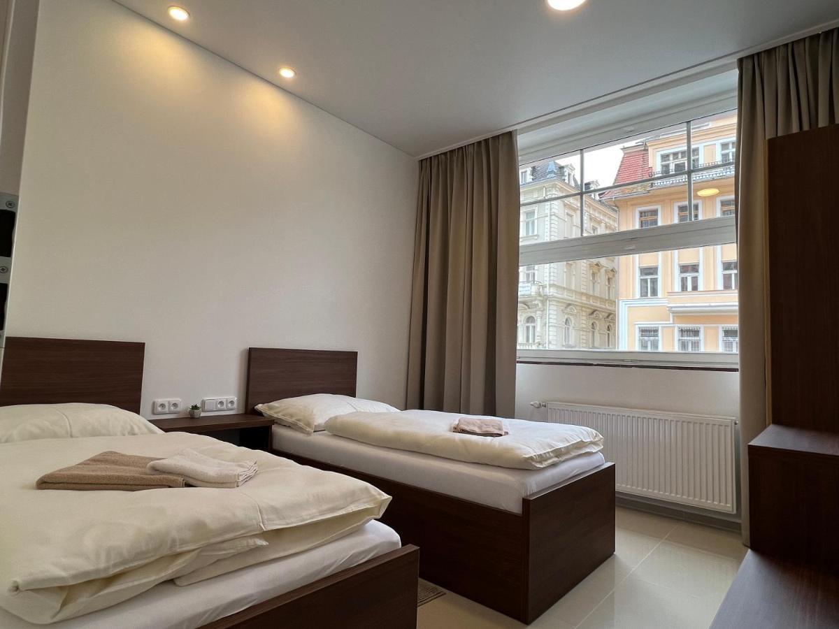 Madonna Apartments Karlovy Vary Esterno foto