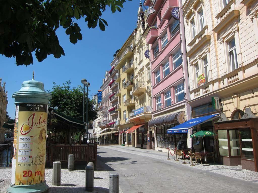 Madonna Apartments Karlovy Vary Esterno foto