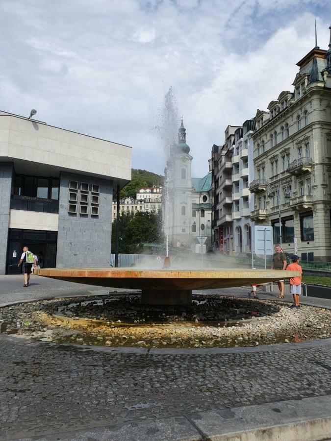 Madonna Apartments Karlovy Vary Esterno foto
