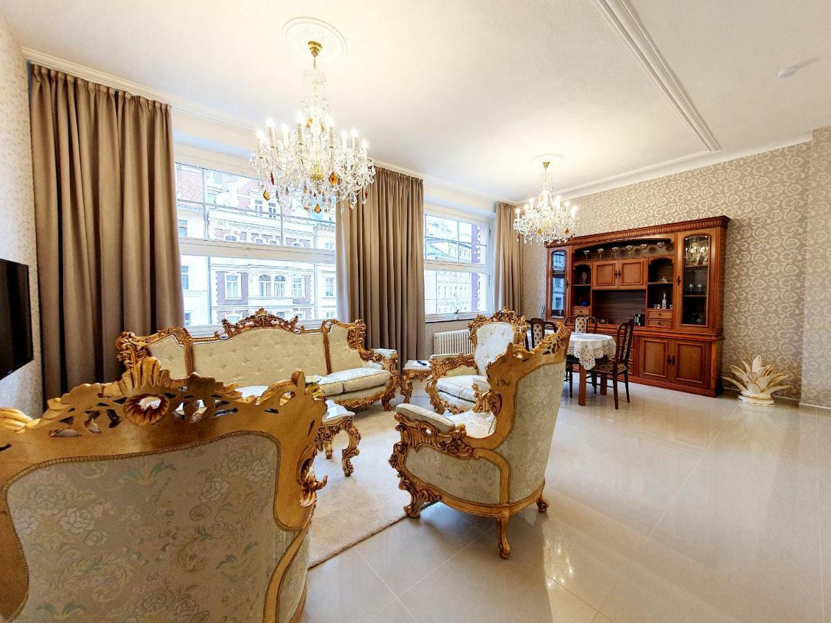 Madonna Apartments Karlovy Vary Esterno foto