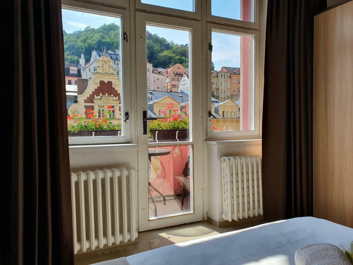 Madonna Apartments Karlovy Vary Esterno foto